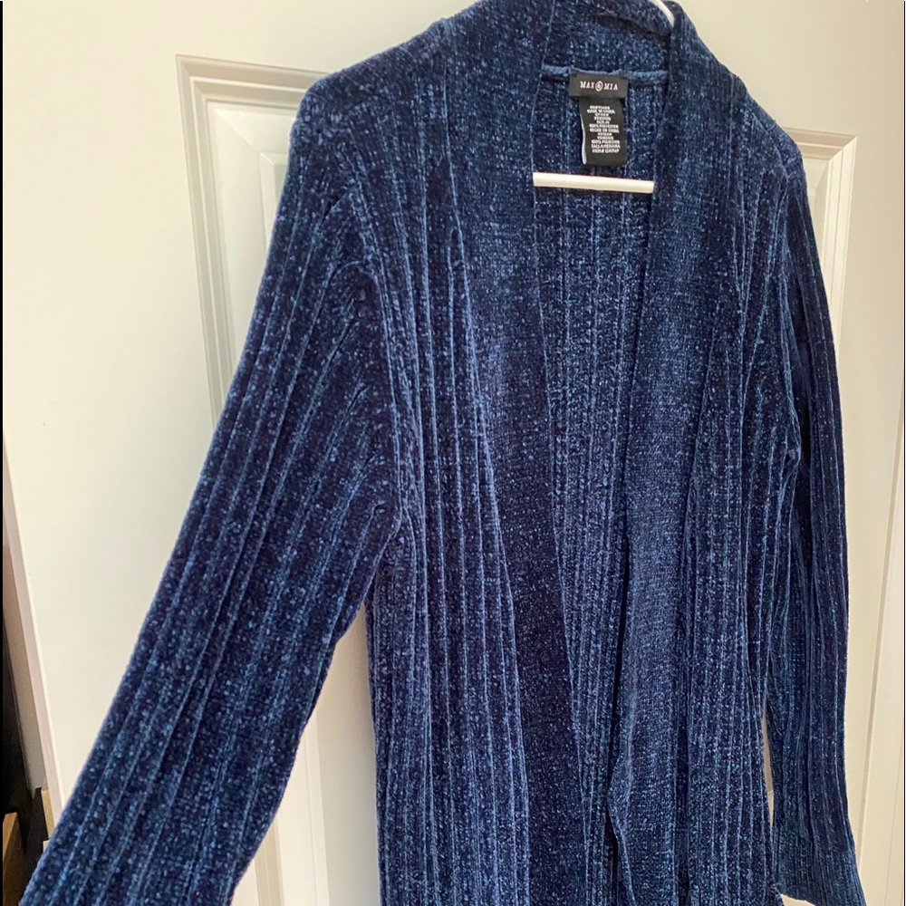 Cardigan with pockets